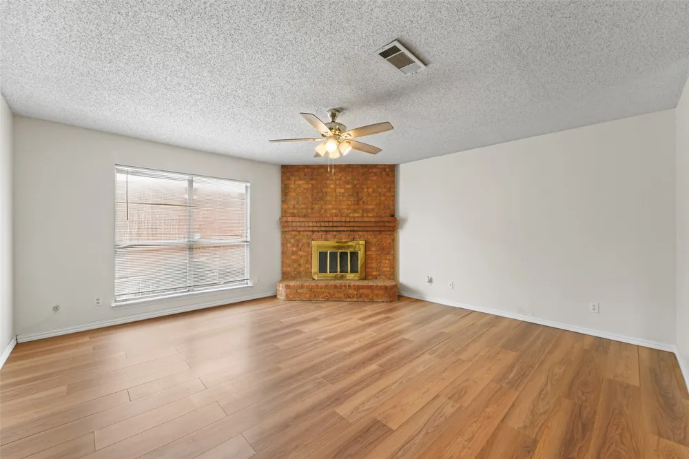 1521 Curtis Lane Cedar Hill, TX 75104