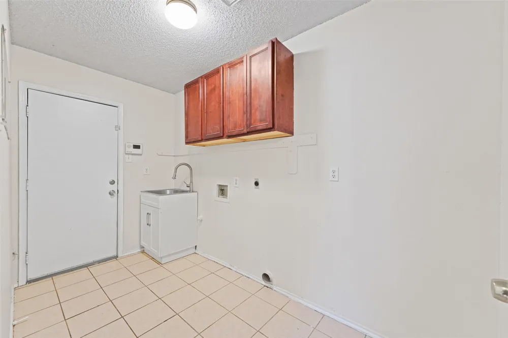 1521 Curtis Lane Cedar Hill, TX 75104
