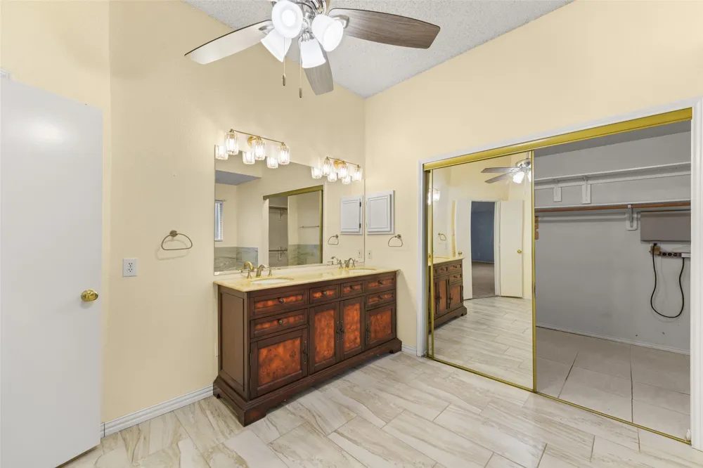 1521 Curtis Lane Cedar Hill, TX 75104