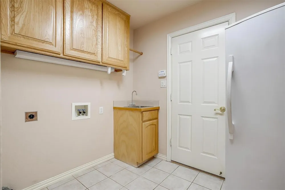 11629 Virginia Way Court Fort Worth, TX 76008