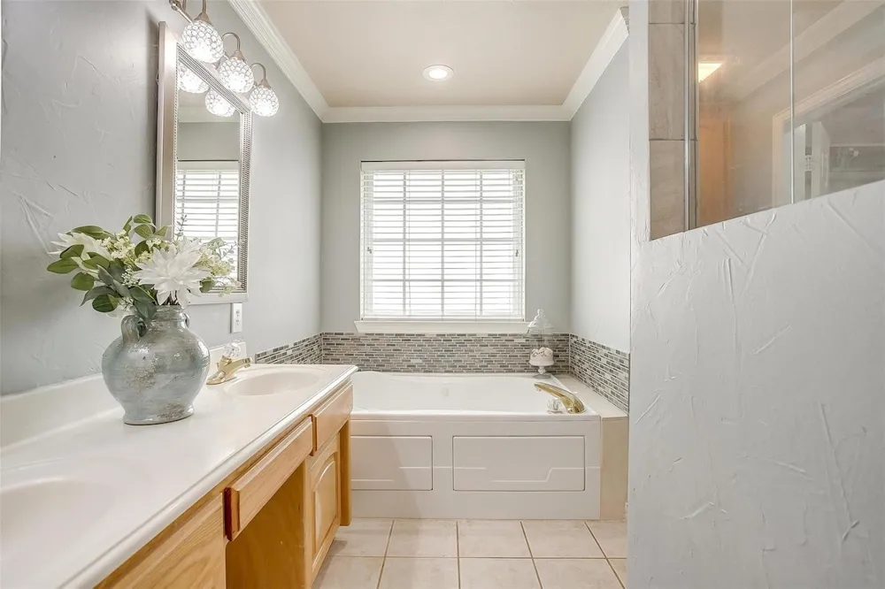 11629 Virginia Way Court Fort Worth, TX 76008