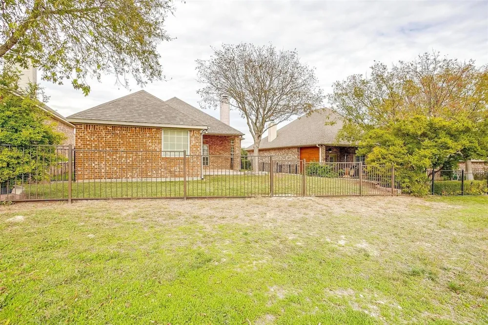 11629 Virginia Way Court Fort Worth, TX 76008