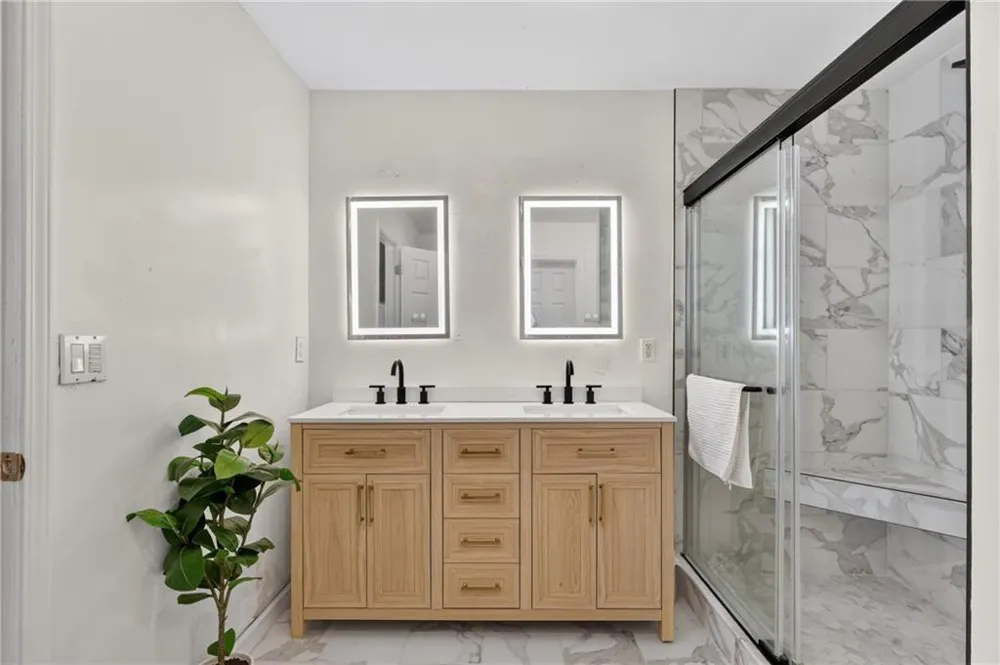 4009 Saint George Walk SW Powder Springs, GA 30127