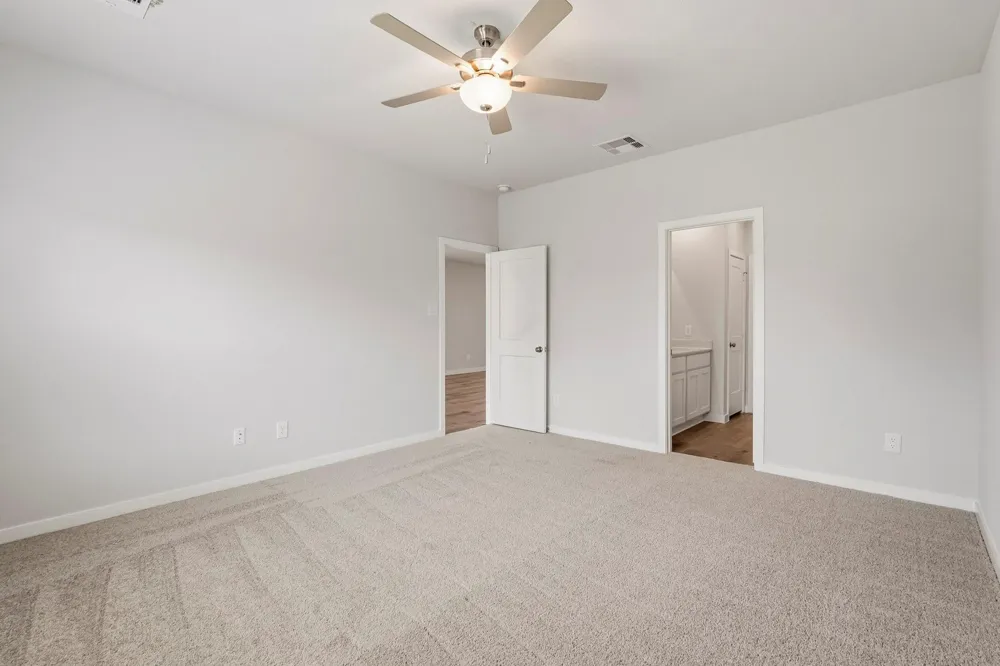 11527 Heritage Wind Drive Crosby, TX 77532