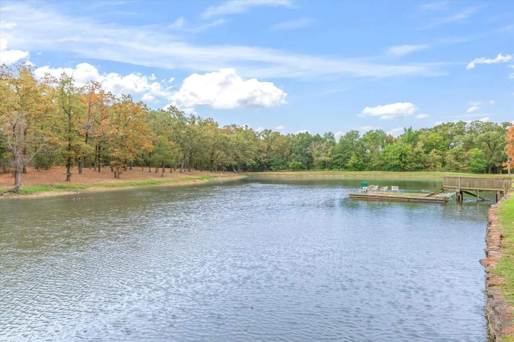 407 Vz County Road 1711 Grand Saline, TX 75140
