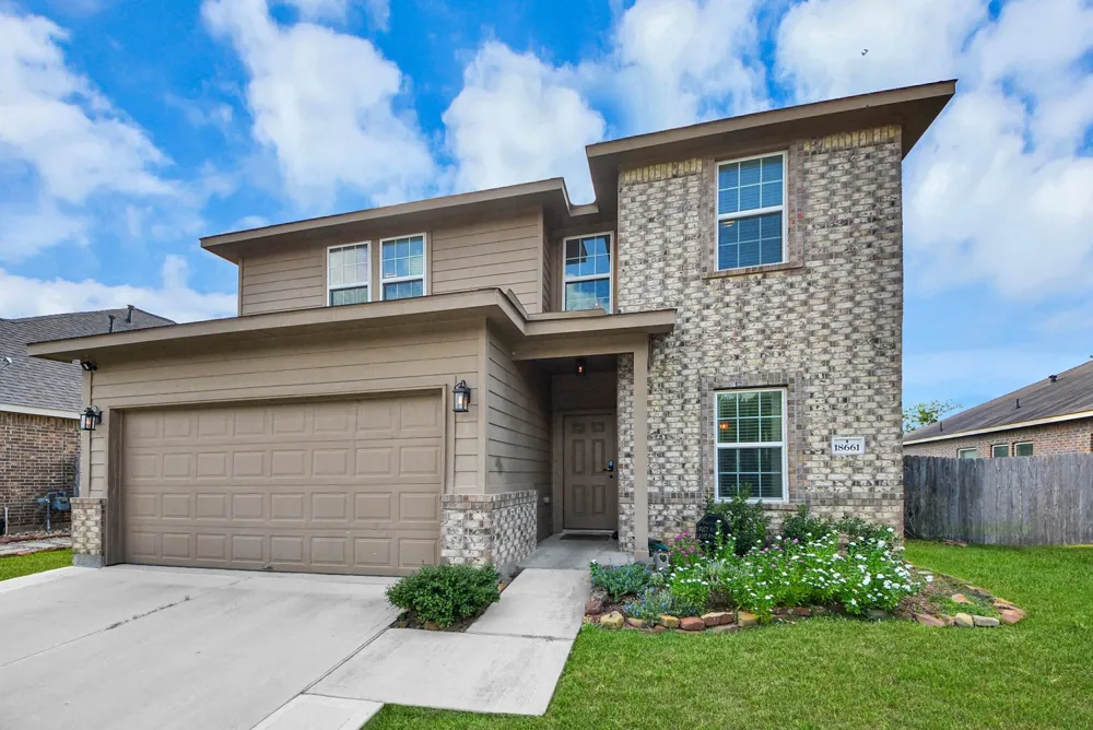 18661 Legend Oaks Drive Magnolia, TX 77355