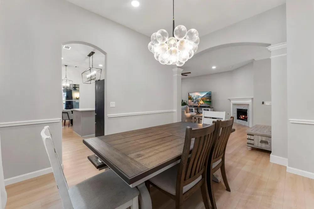 31 Canoe Birch Place The Woodlands, TX 77382