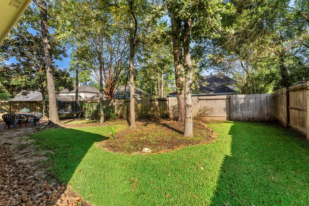 31 Canoe Birch Place The Woodlands, TX 77382