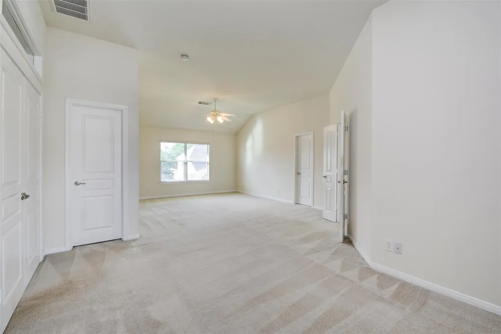 9115 Memorial Valley Drive Spring, TX 77379
