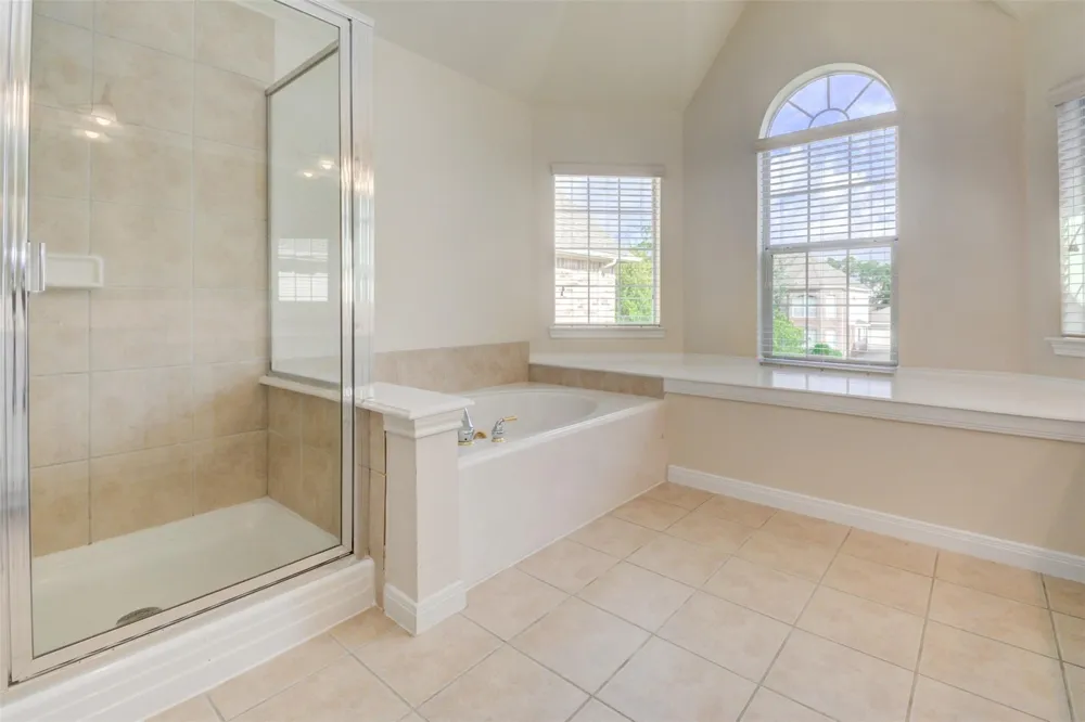 9115 Memorial Valley Drive Spring, TX 77379