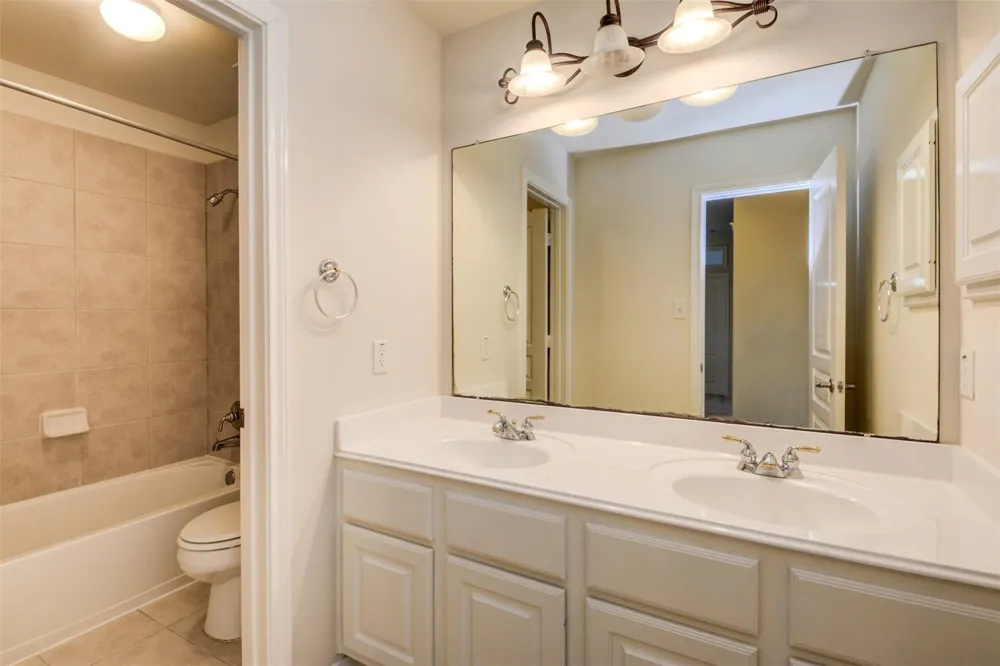 9115 Memorial Valley Drive Spring, TX 77379