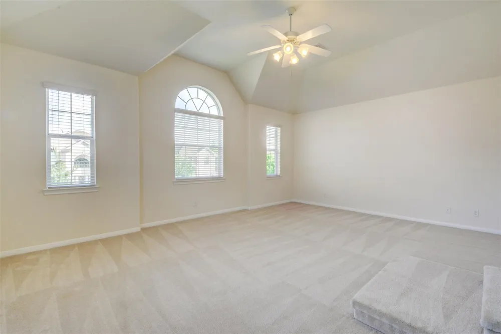 9115 Memorial Valley Drive Spring, TX 77379