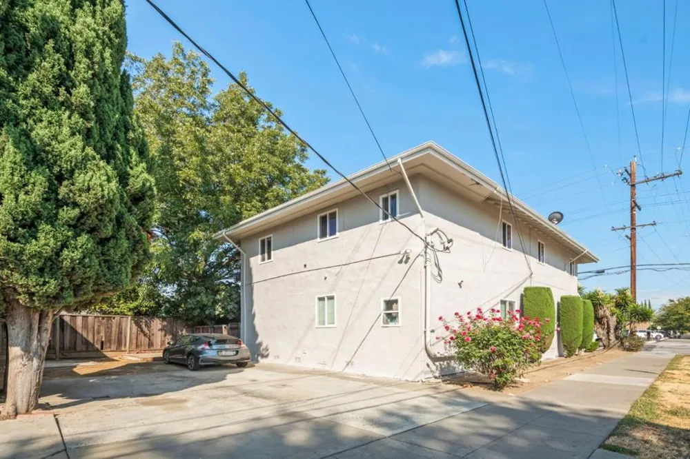 244 E Julian Street San Jose, CA 95112