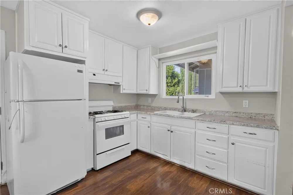 997 Bel Air Merced, CA 95340