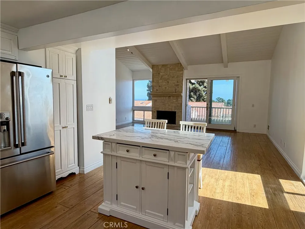 28270 Rey De Copas Malibu, CA 90265