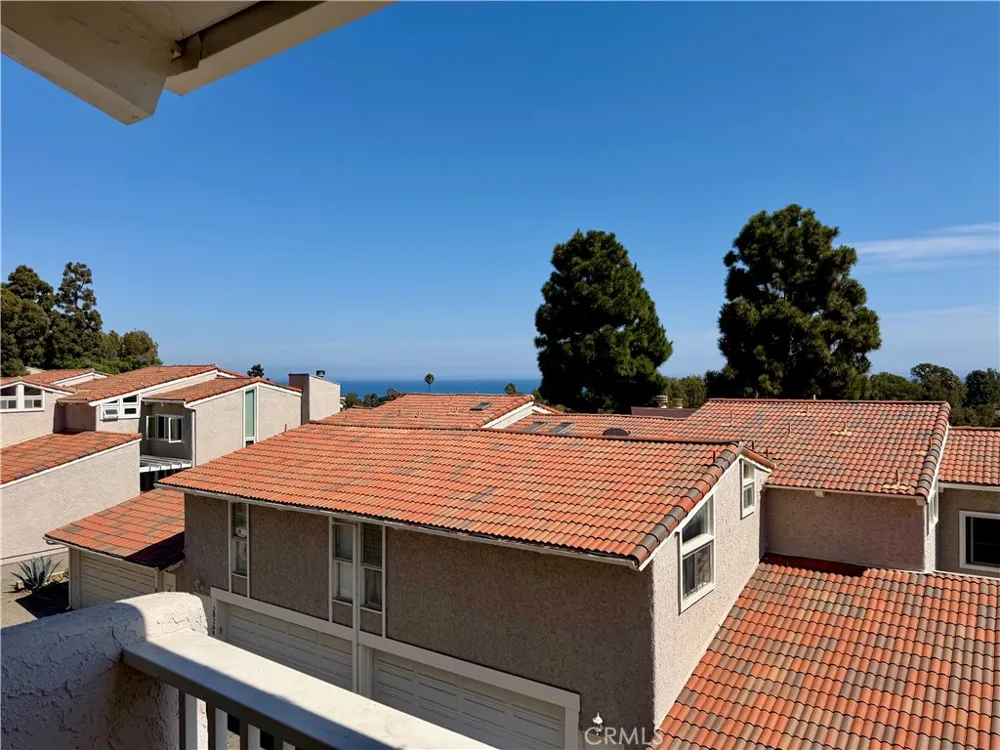 28270 Rey De Copas Malibu, CA 90265
