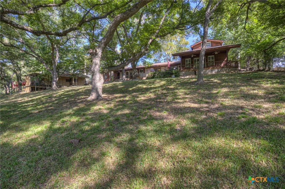 1380 Ponderosa Drive New Braunfels, TX 78132