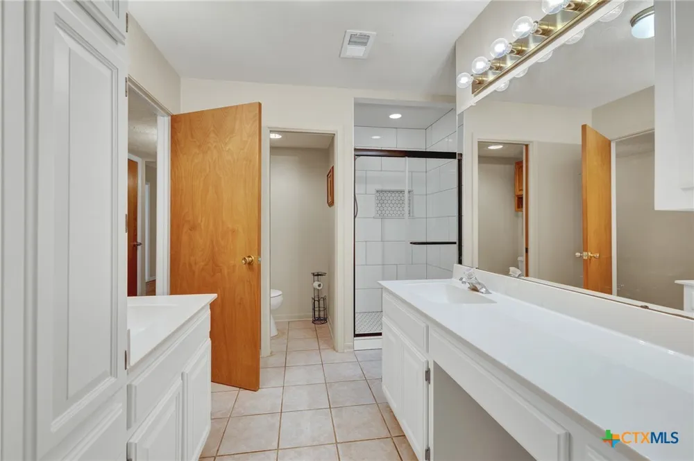 1380 Ponderosa Drive New Braunfels, TX 78132