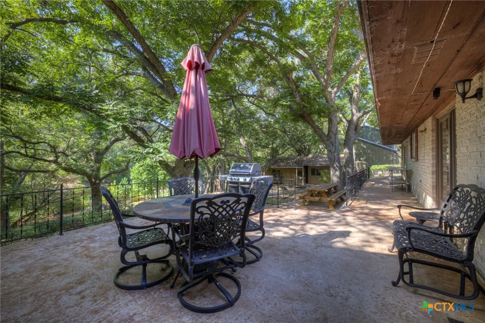 1380 Ponderosa Drive New Braunfels, TX 78132