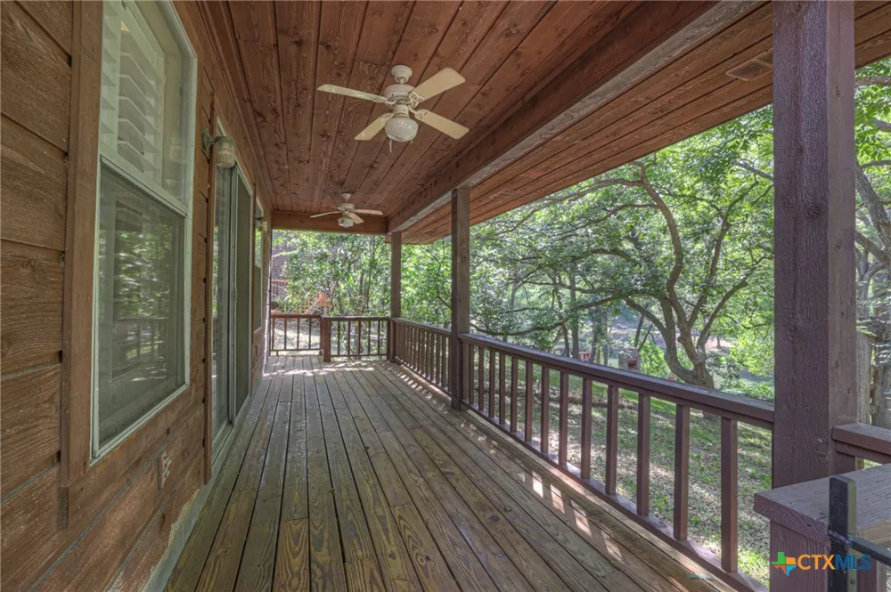 1380 Ponderosa Drive New Braunfels, TX 78132