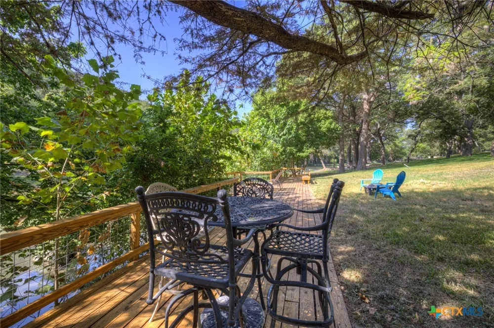 1380 Ponderosa Drive New Braunfels, TX 78132