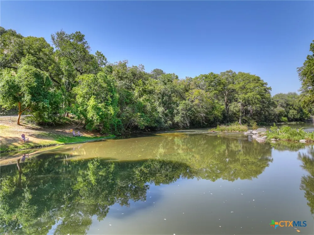 1380 Ponderosa Drive New Braunfels, TX 78132