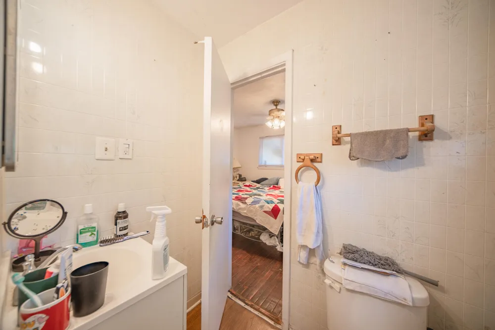 1355 Desoto Avenue Ypsilanti, MI 48198
