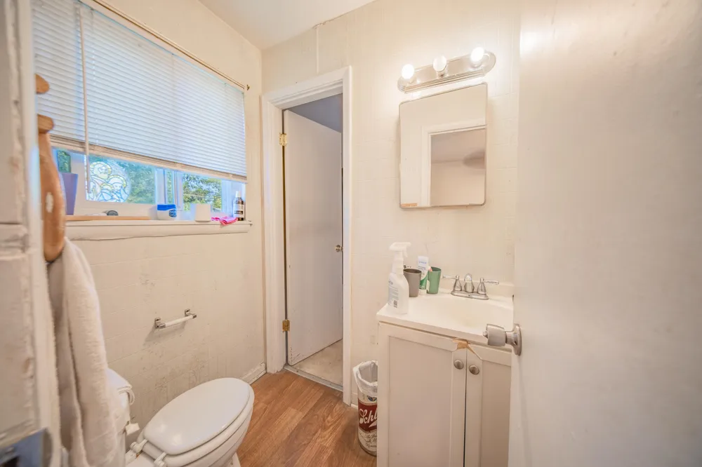 1355 Desoto Avenue Ypsilanti, MI 48198