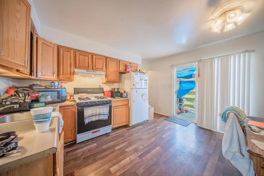 1355 Desoto Avenue Ypsilanti, MI 48198
