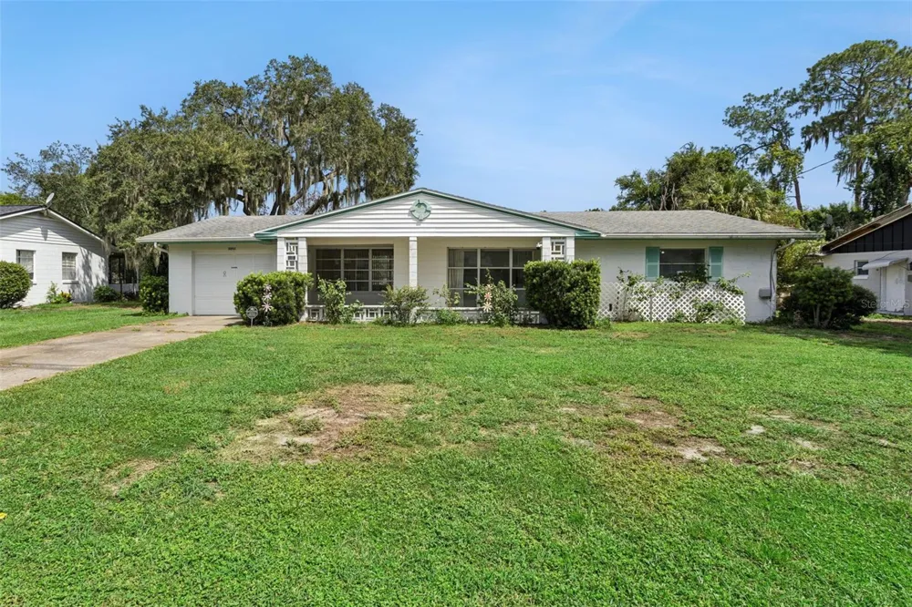 3251 OAK HILL ROAD Mount Dora, FL 32757