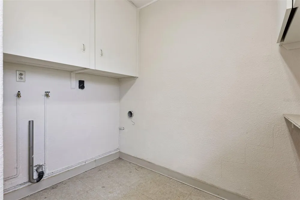 3251 OAK HILL ROAD Mount Dora, FL 32757