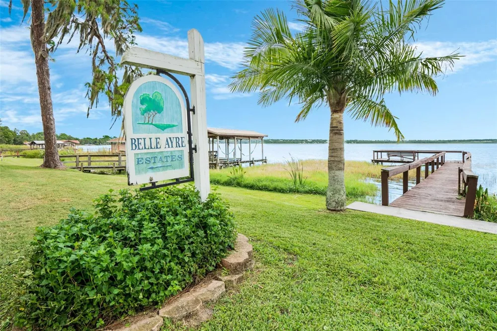 3251 OAK HILL ROAD Mount Dora, FL 32757