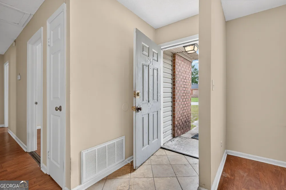 251 Garden CIR Hinesville, GA 31313