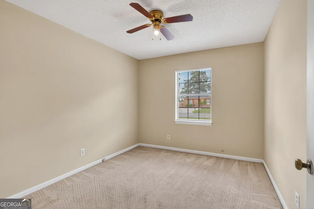 251 Garden CIR Hinesville, GA 31313