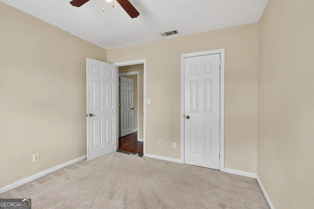251 Garden CIR Hinesville, GA 31313