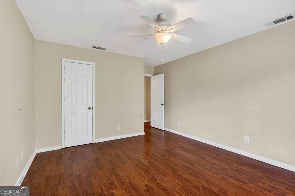 251 Garden CIR Hinesville, GA 31313
