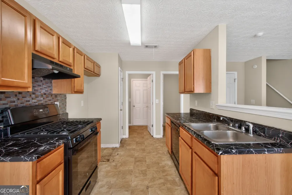 578 Shadow Lake DR Lithonia, GA 30058