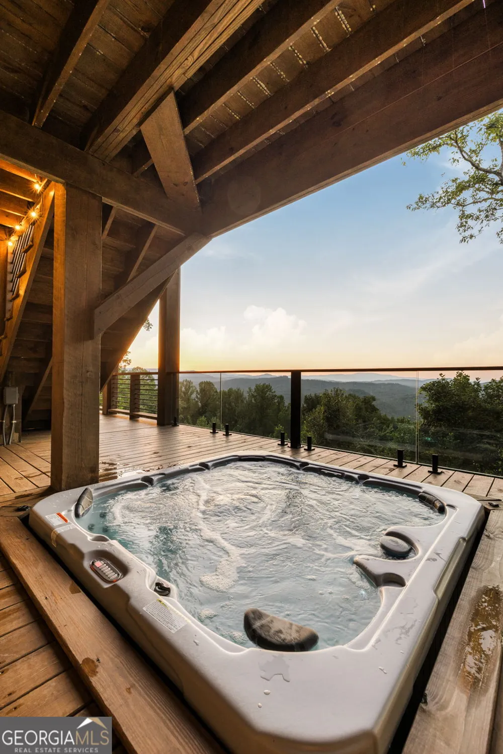 684 Overlook DR Blue Ridge, GA 30513
