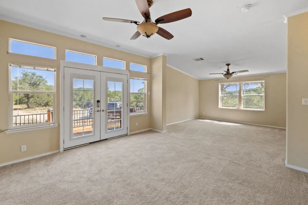601 Lost Valley Road Dripping Springs, TX 78620