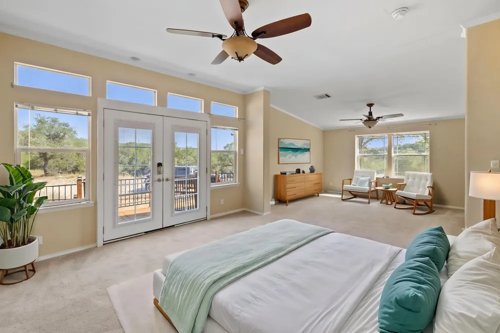601 Lost Valley Road Dripping Springs, TX 78620
