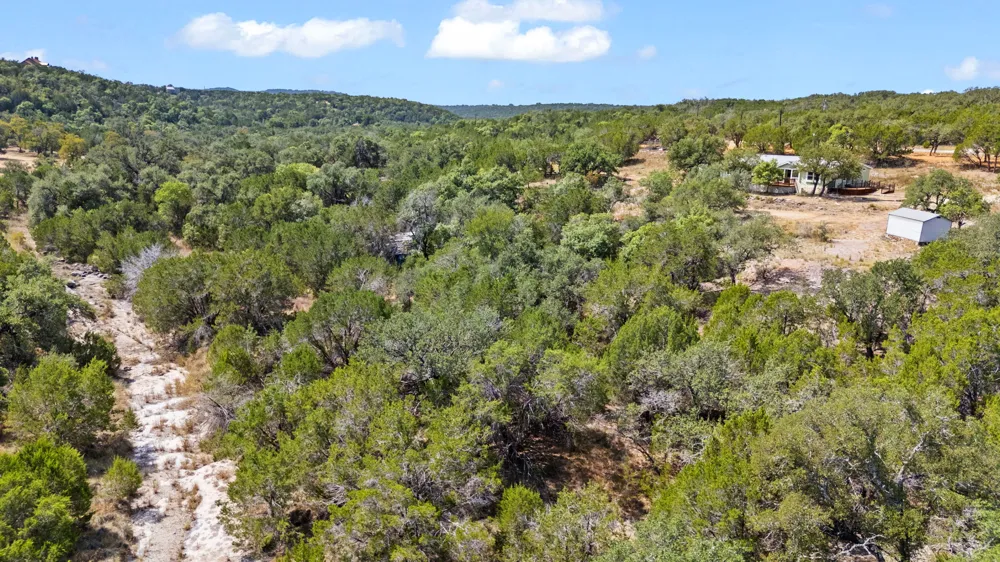 601 Lost Valley Road Dripping Springs, TX 78620