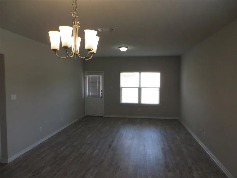 1200 Ferryman Drive Georgetown, TX 78626