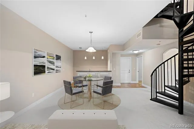 9019 E Panorama Circle #D211 Centennial, CO 80112