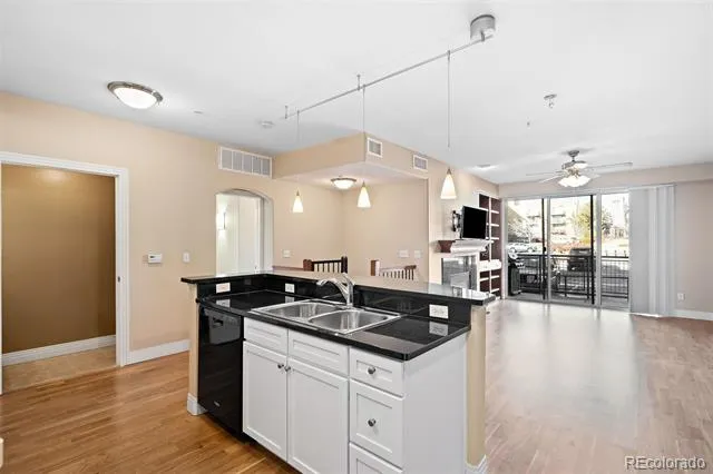 9019 E Panorama Circle #D211 Centennial, CO 80112