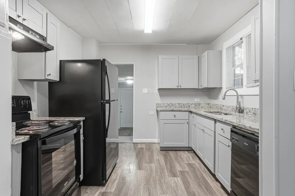 908 Forrest Avenue Cleburne, TX 76033