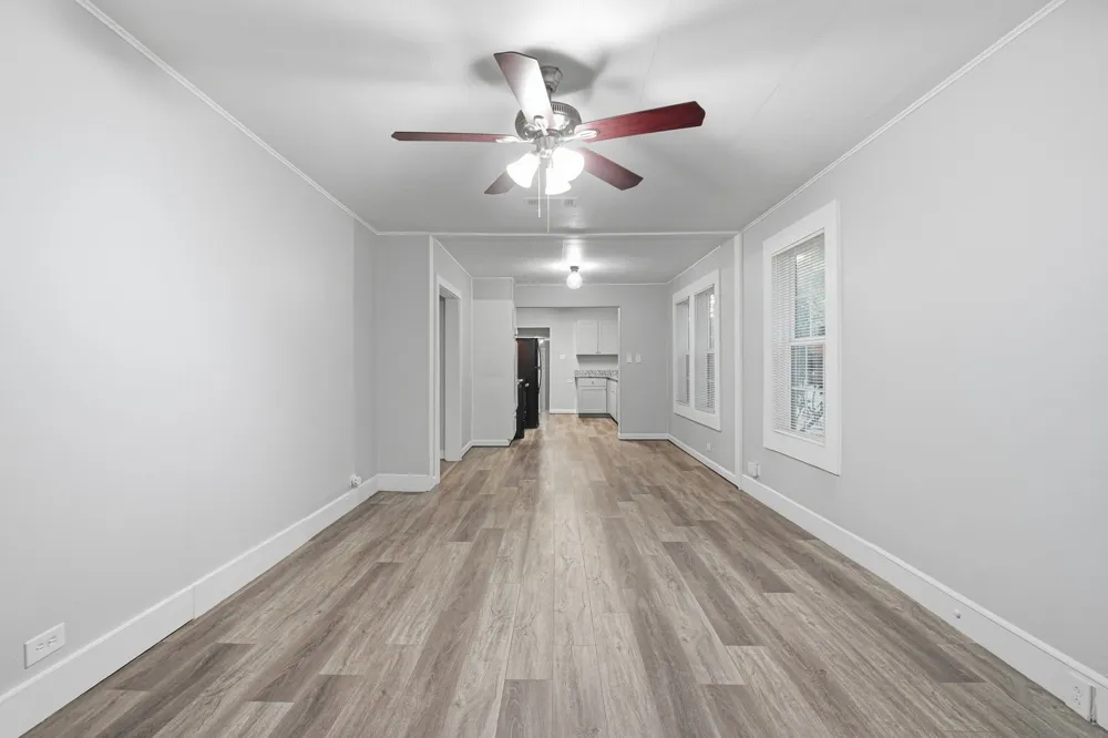 908 Forrest Avenue Cleburne, TX 76033