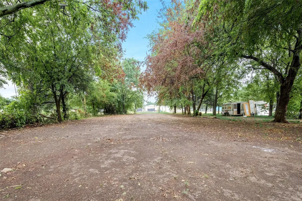 1202 Finn Road Wilmer, TX 75172