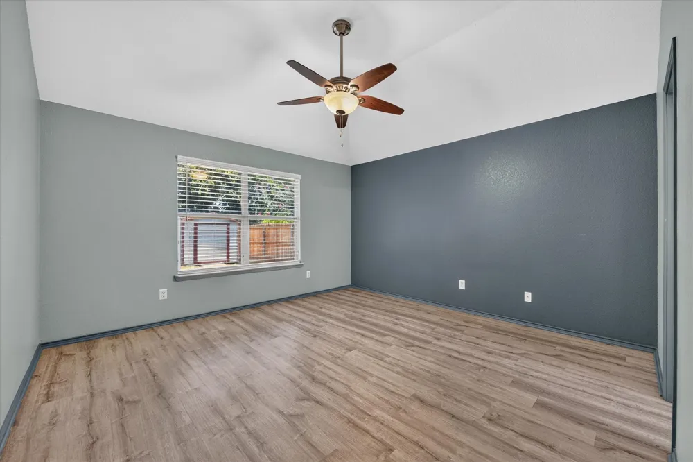 279 Vaden Avenue Burleson, TX 76028