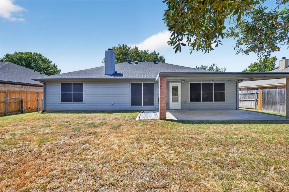 279 Vaden Avenue Burleson, TX 76028