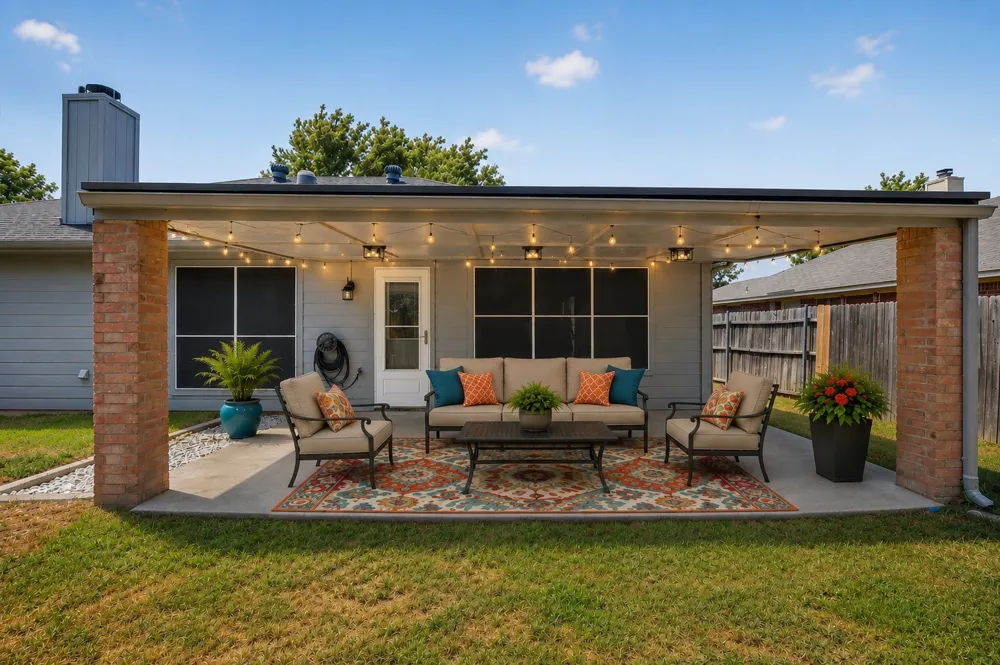 279 Vaden Avenue Burleson, TX 76028
